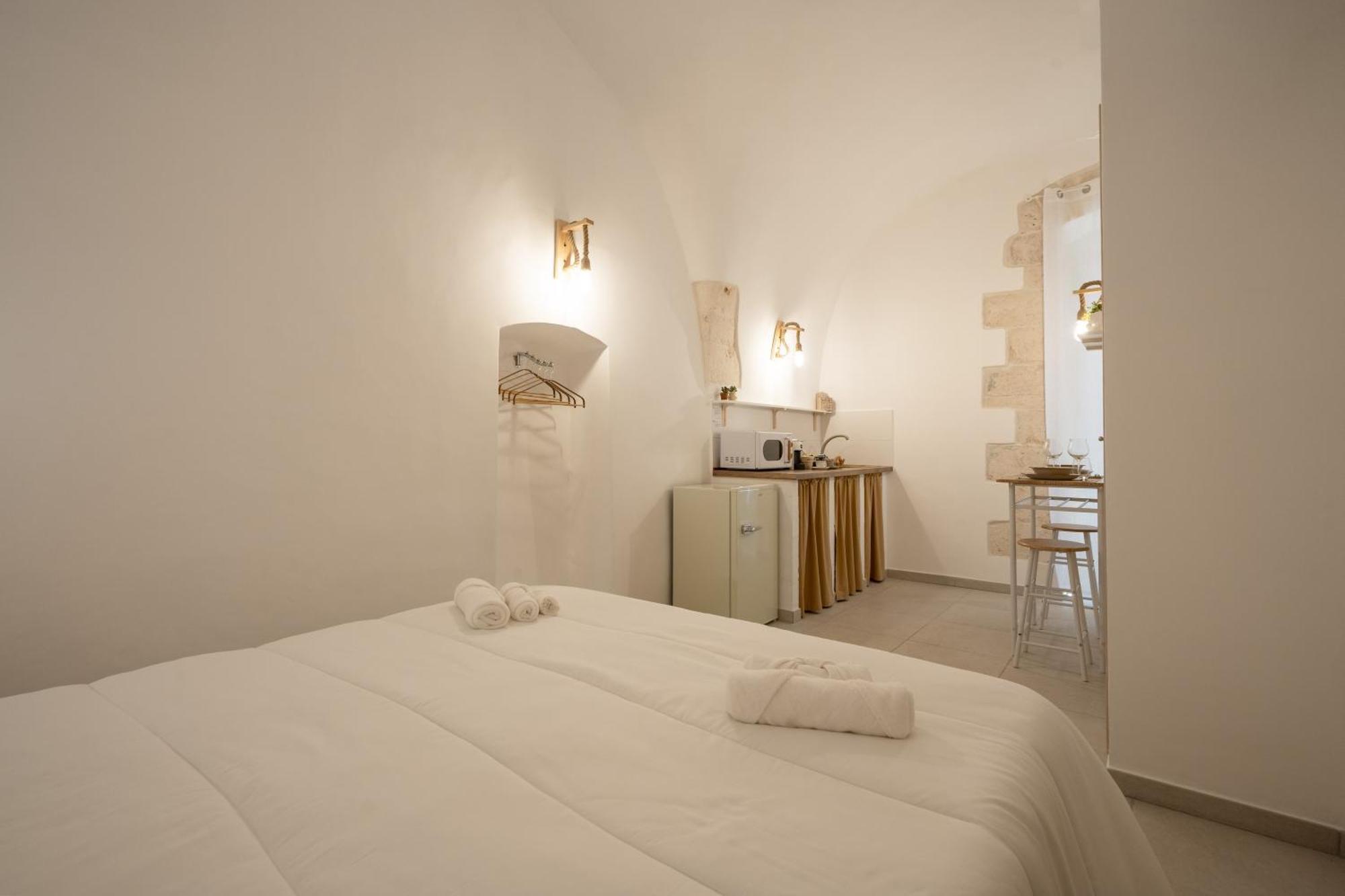 Dimora Giulia Luxury Suite And Room Castellana Grotte Buitenkant foto
